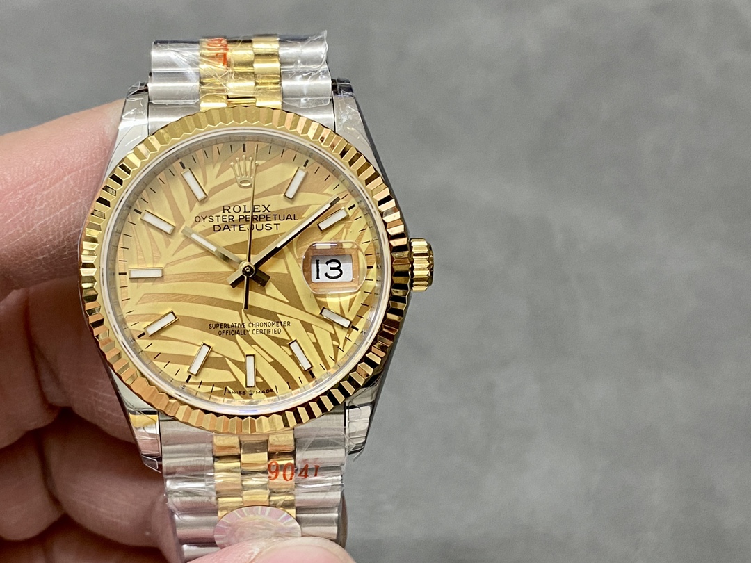 Rolex Datejust 126233 Golden Palm Motif Dial Fluted Bezel 36MM Unisex Replica Watch