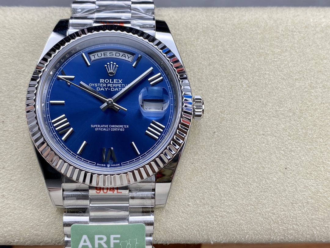 Rolex Day-Date 228239 Blue Roman Dial Fluted Bezel 40mm Mens Replica Watch