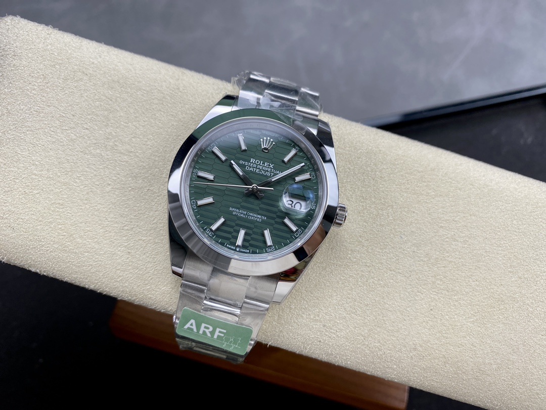 Rolex Datejust 41mm Steel Oyster Bracelet Smooth Bezel 126300 0021