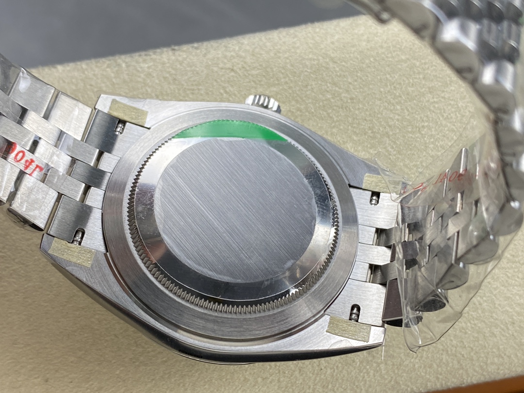 Rolex Datejust 41 Stainless Steel Smooth 126300 0024 Blue Stick Dial