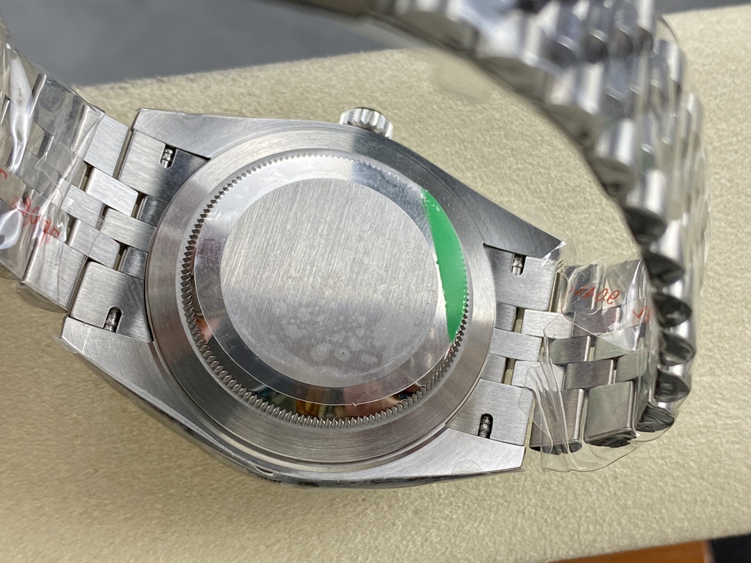 Rolex Datejust 41 Stainless Steel Grey Dial Jubilee Band M126300 0008 Men's Watch