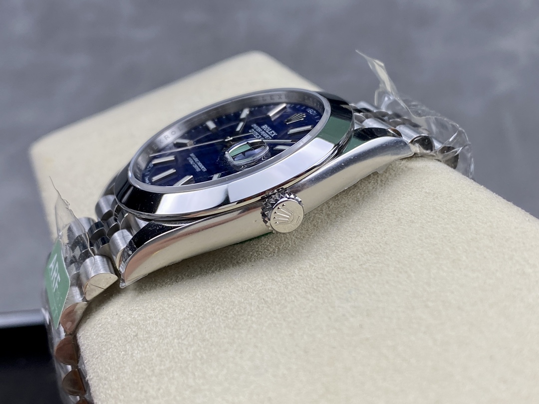 Rolex Datejust 41 Stainless Steel Smooth 126300 0024 Blue Stick Dial