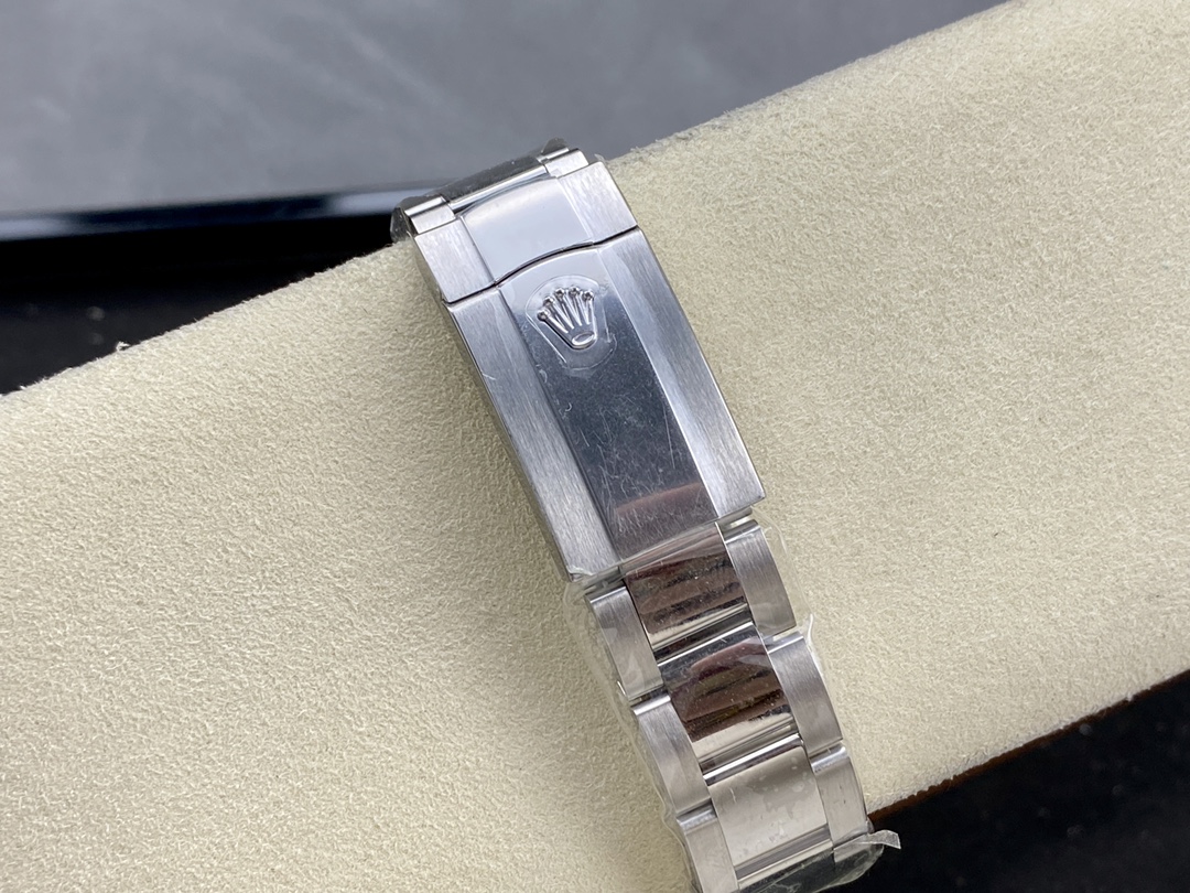 Rolex Datejust 41 Silver Dial 126300 0003 Silver Men's Watch