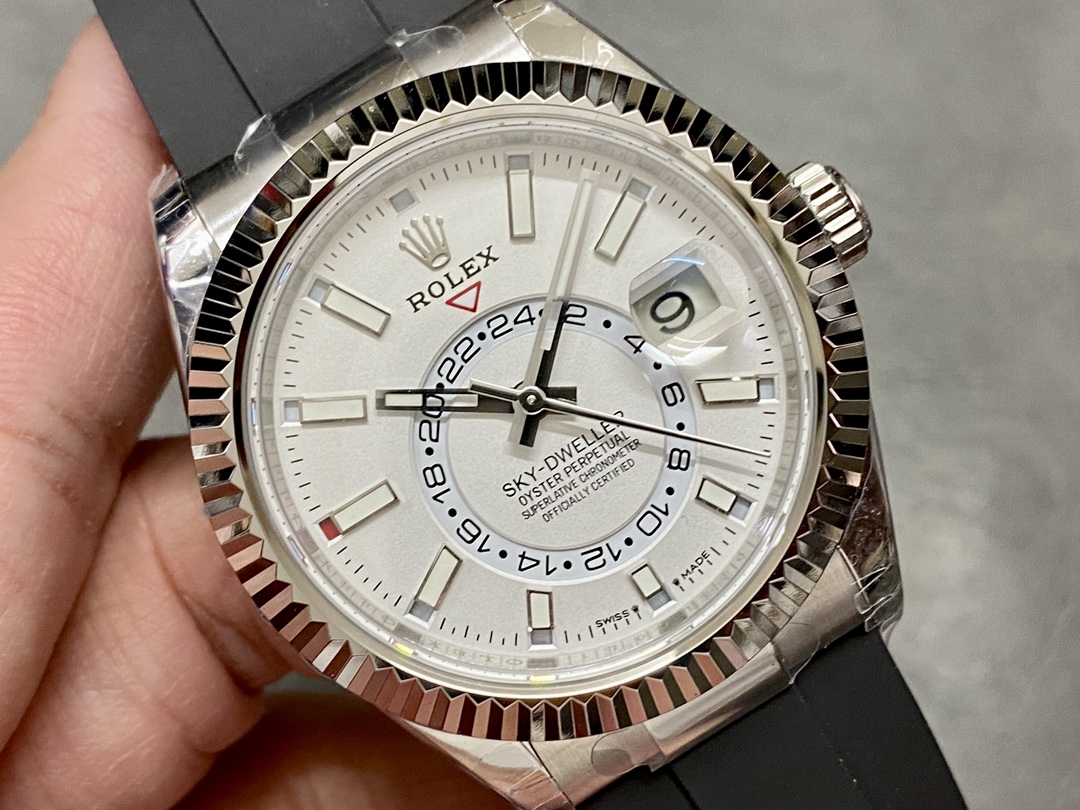 Rolex Sky Dweller 42 White Gold White Dial Oysterflex M336239 0003