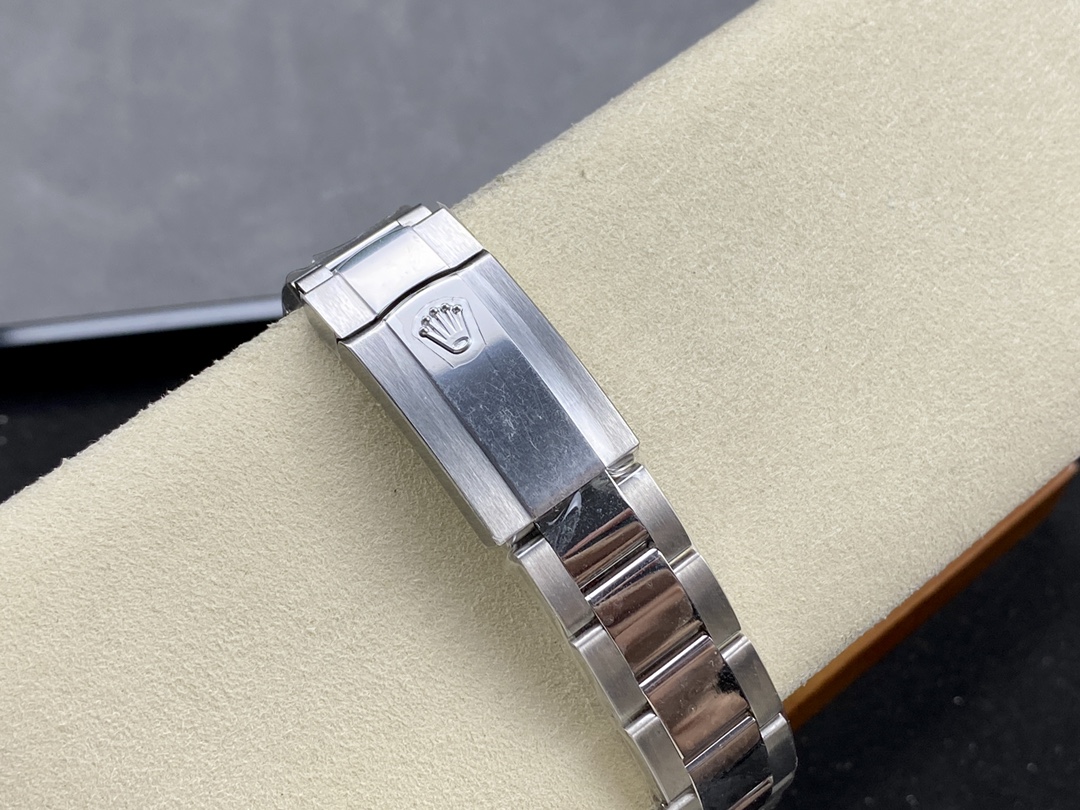 Rolex Datejust 126334 Fluted Bezel Blue Fluted-motif Dial 41MM Mens Replica Watch