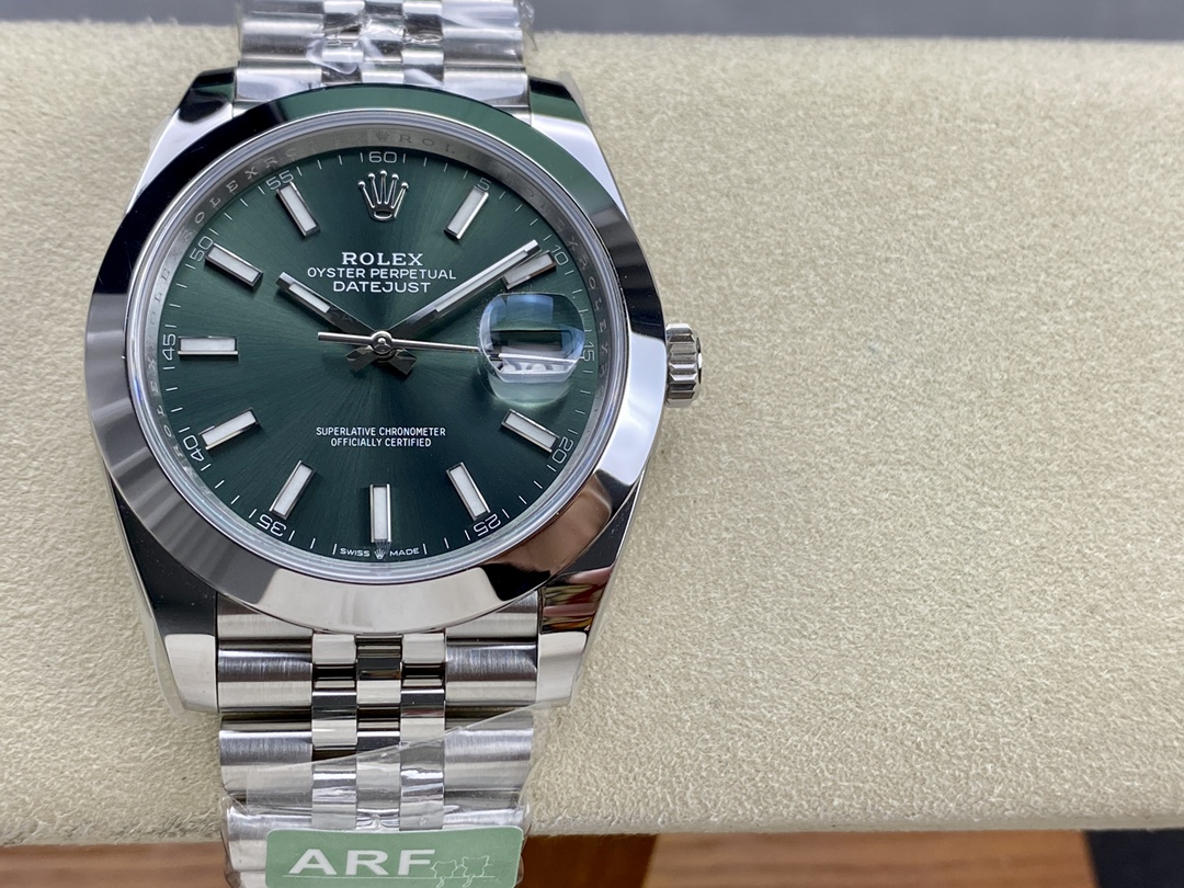 Rolex DateJust 41mm m126300 0020 Oystersteel Jubilee Mint Green Dial