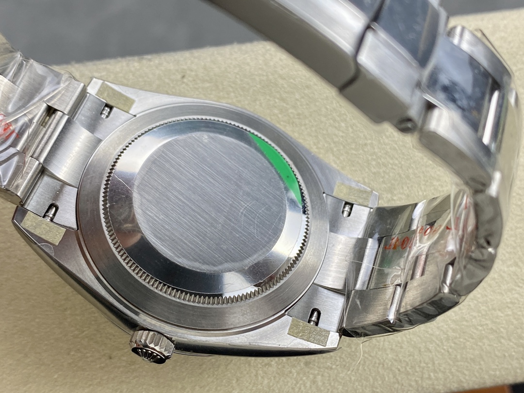 Rolex Datejust 126334 0029 Fluted Bezel Green Motif Dial 41MM Mens Replica Watch