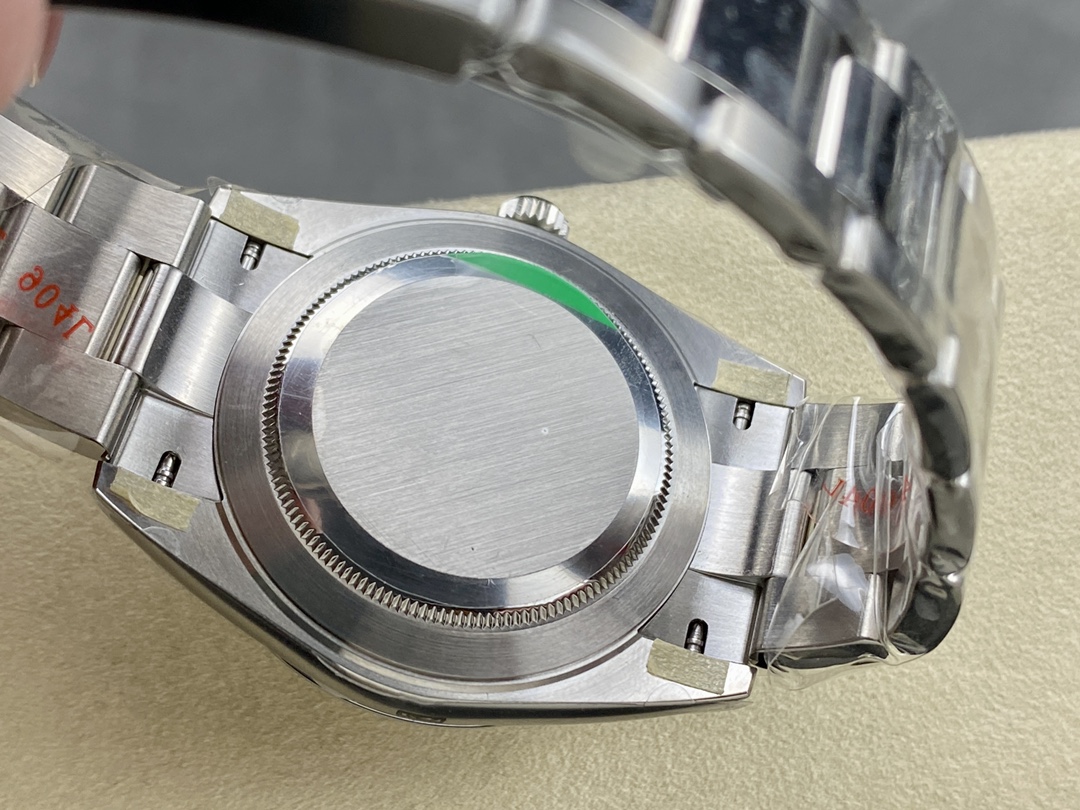 Rolex Datejust 126334 0003 Fluted Bezel Silver Dial 41MM Mens Replica Watch