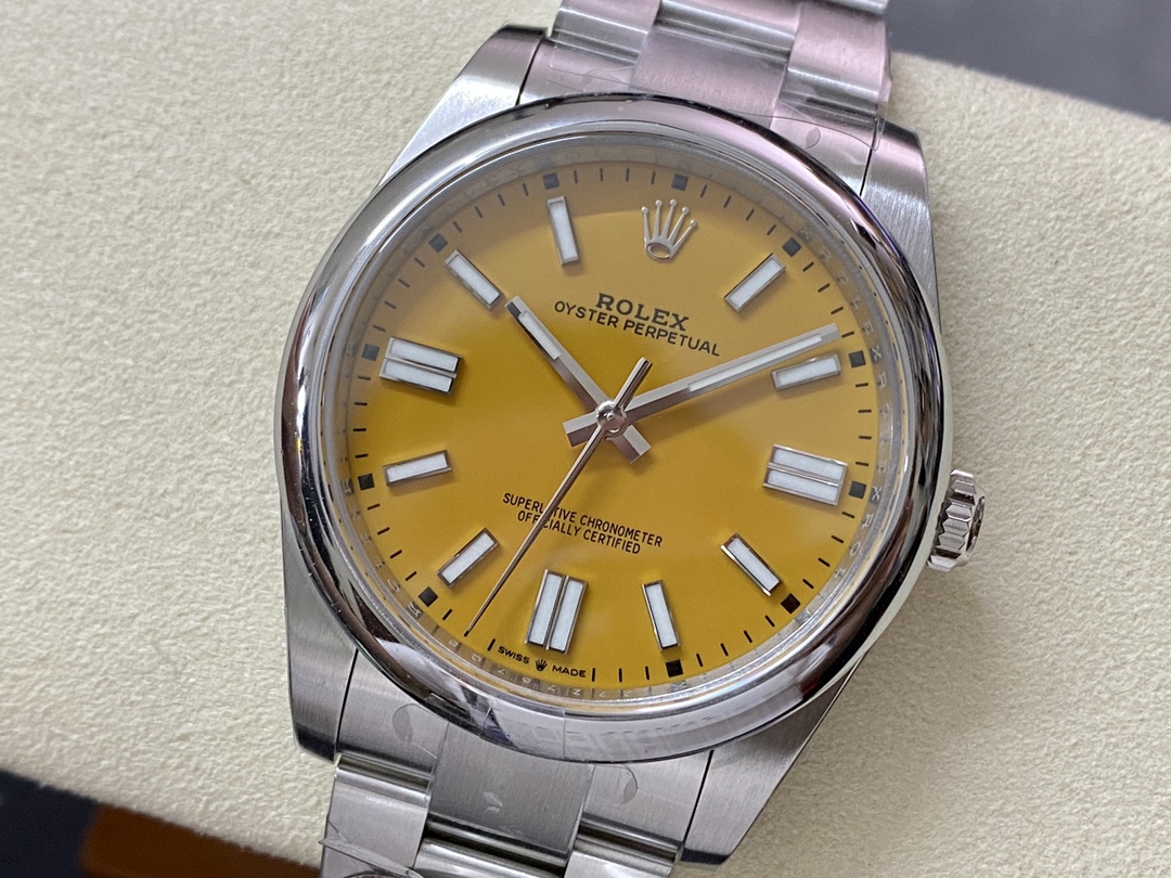 Rolex Oyster Perpetual Yellow Dial Oystersteel 124300 0004
