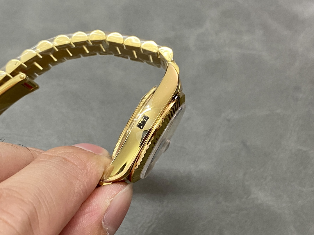 Rolex Datejust 31 Yellow Gold Green Dial m278278 0030 Women's Watch