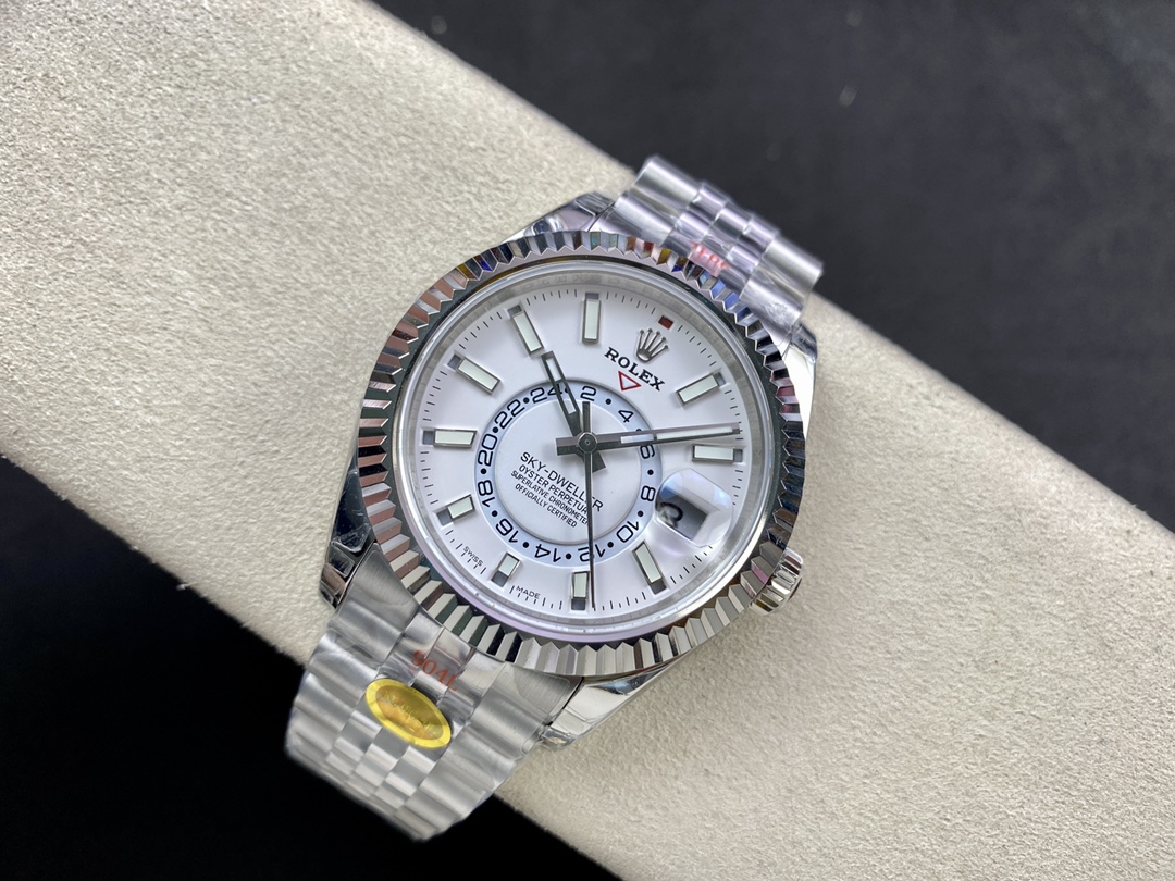 Rolex Sky Dweller 42 White Dial Fluted Bezel M336934 0004 Men's Watch