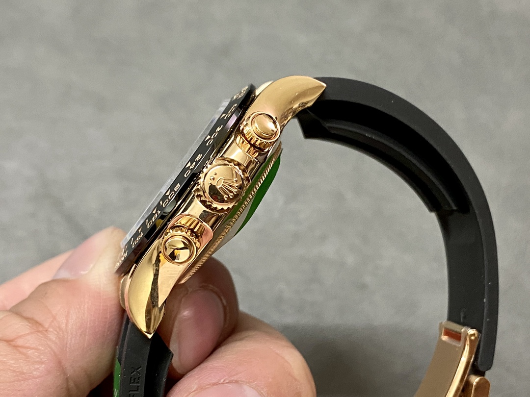 Rolex Cosmograph Daytona Rose Gold Case Black Dial 116515ln 0057