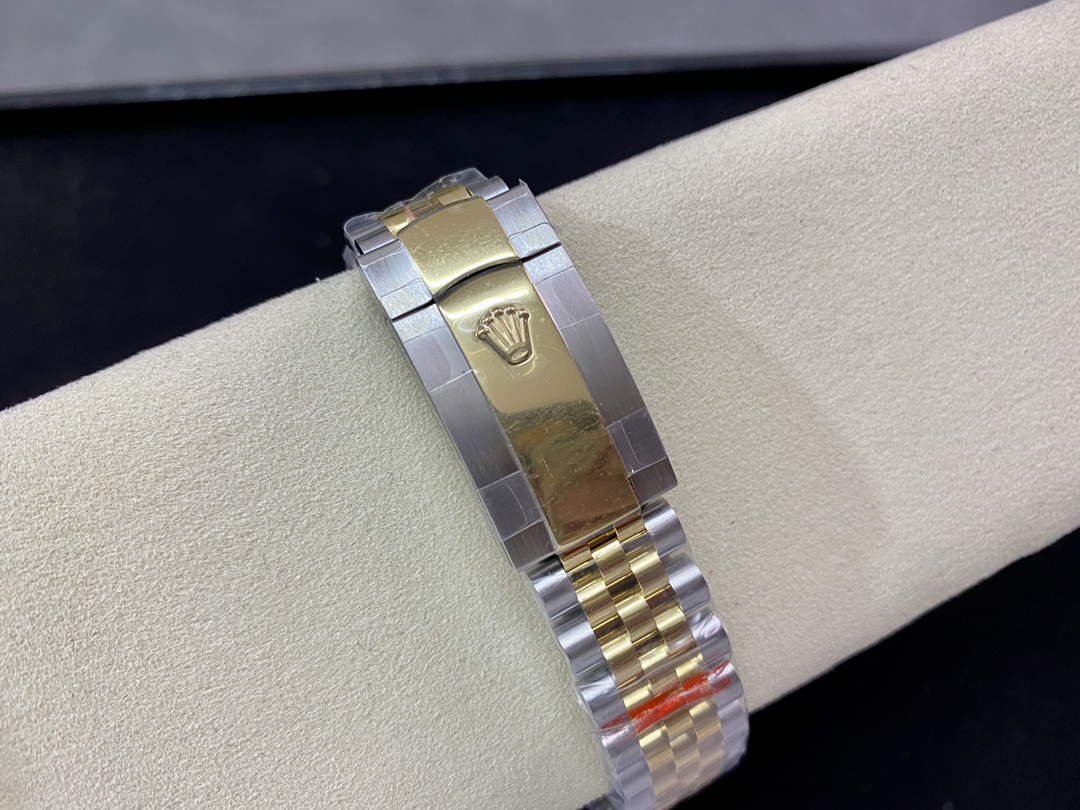 Rolex Datejust m126233 0025 Olive Green Dial 36MM Unisex Replica Watch