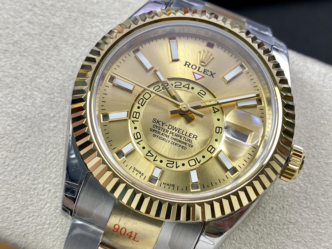 Rolex Sky Dweller Champagne Dial Yellow Gold 336933 0001 42mm