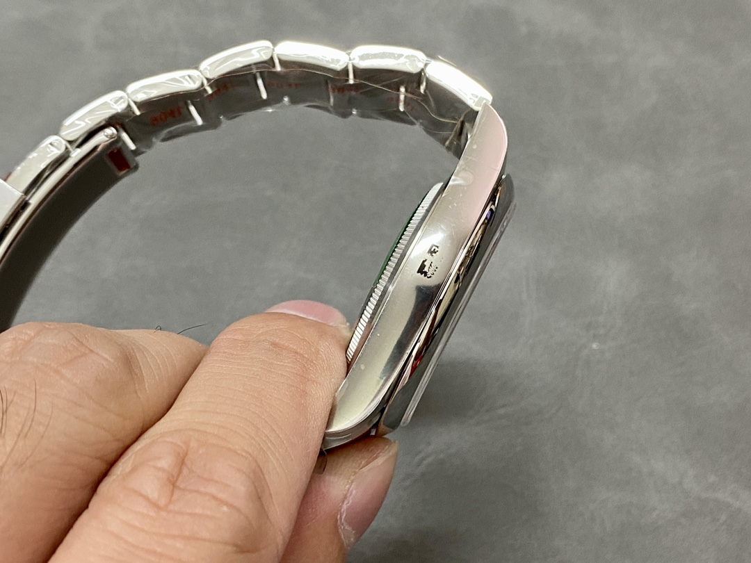 Rolex Oyster Perpetual 41 Oystersteel 124300 0003 Mens Watch