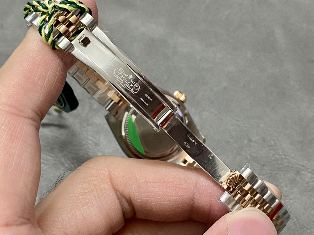 Rolex Datejust 28 Stainless Steel and Everose Gold 279171 0023 Rose Index Jubilee Lady Watch