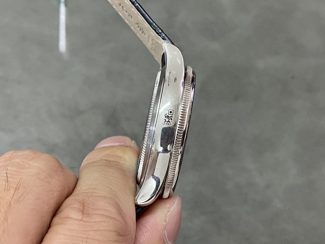 Rolex Cellini Date 50519 Blue Dial Blue Leather Strap 39MM Mens Replica Watch