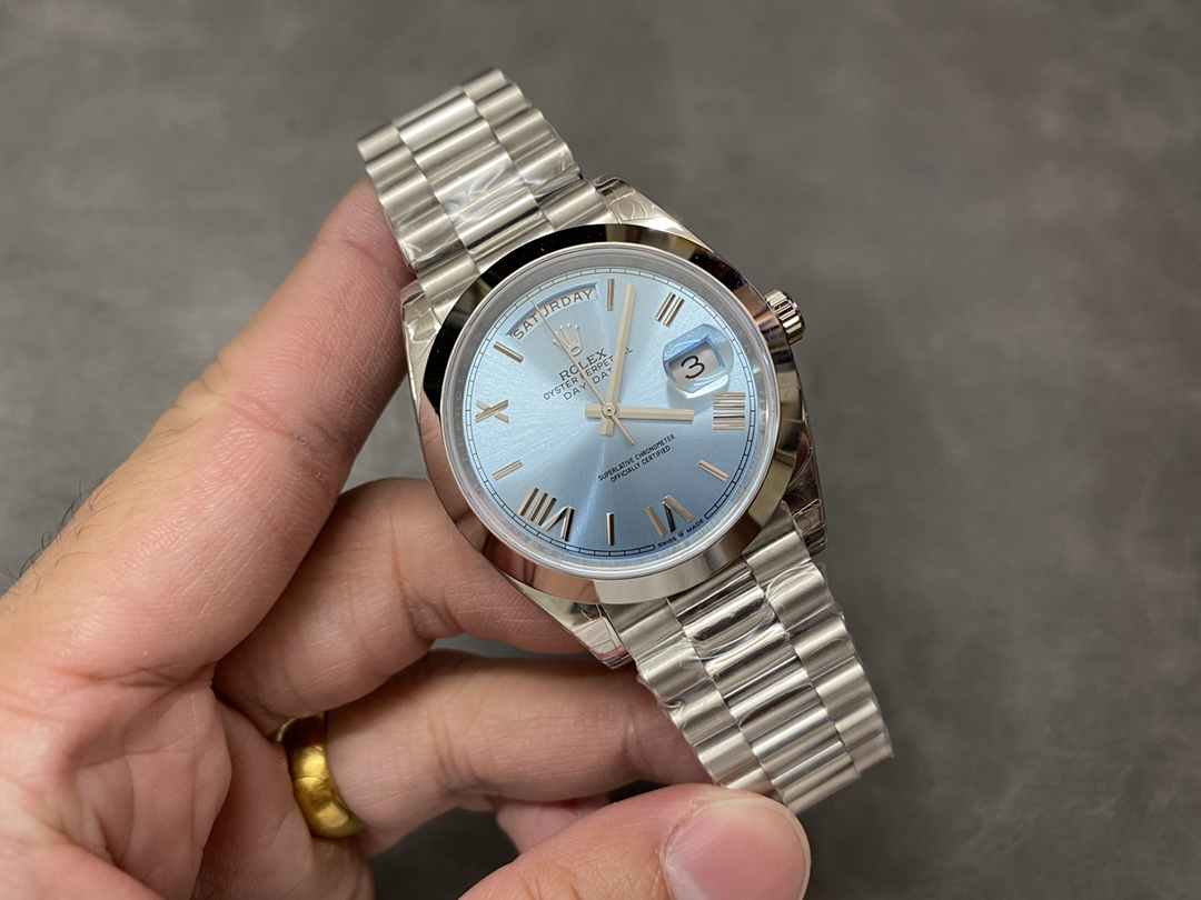 Rolex Day-Date 228206 Ice Blue Quadrant Dial Platinum 40MM Mens Replica Watch