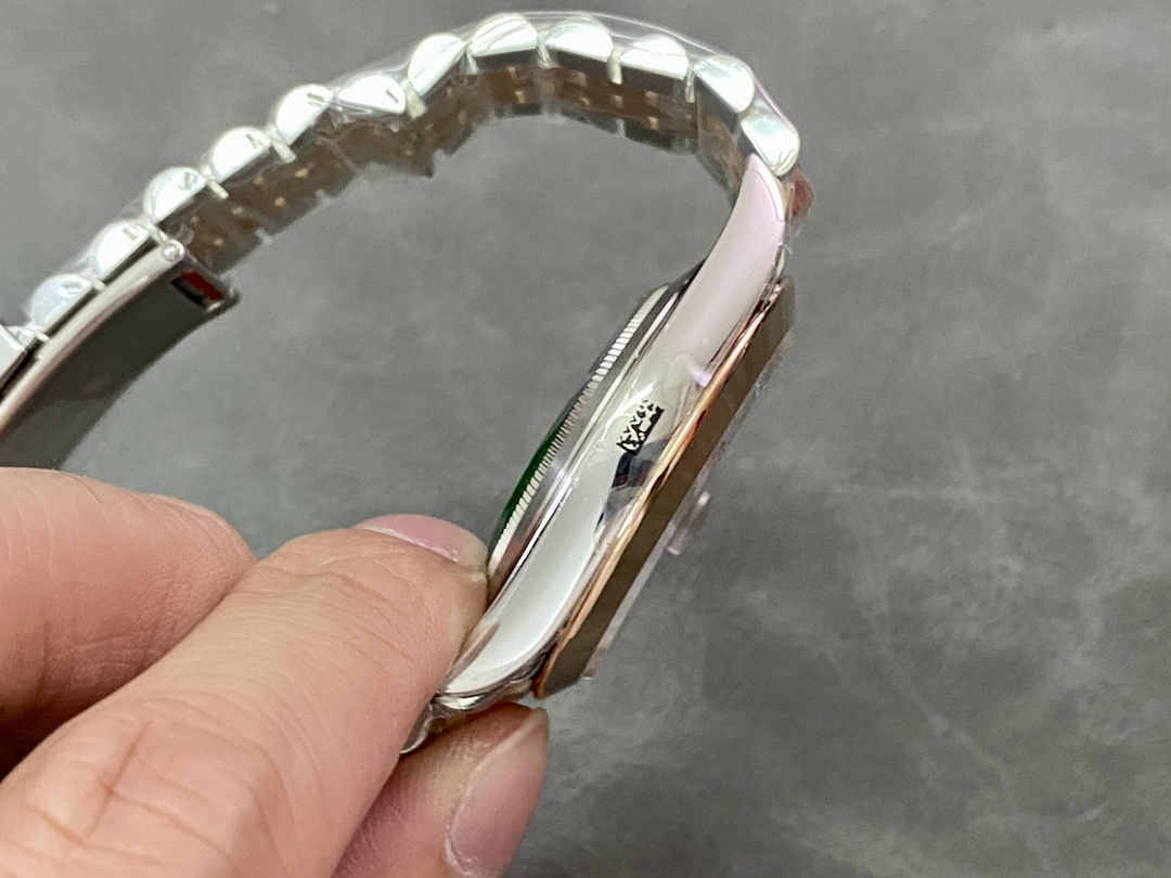 Rolex Datejust 126301 Rose Gold Chocolate Brown Index Dial 41MM Mens Replica Watch