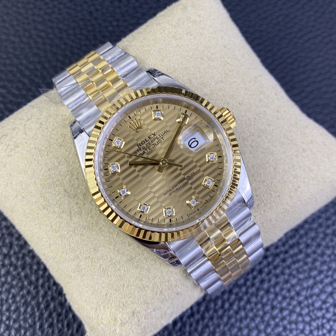 Rolex Datejust 36 126233 0045 Champagne Fluted Motif Diamond Dial
