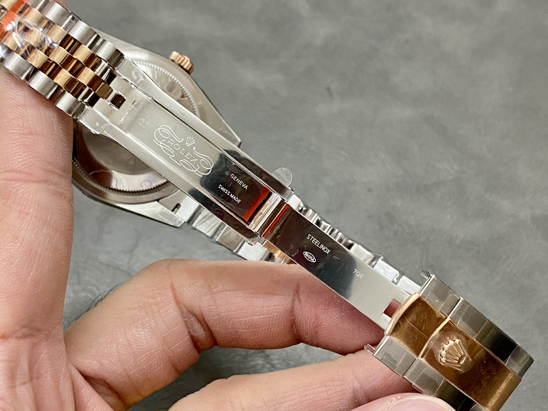 Rolex Datejust 36mm 126201 0038 Silver Palm Motif Dial Oyster Bracelet Watch