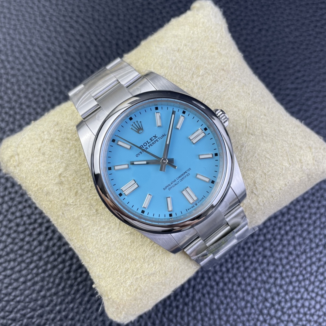 Rolex Men's Oyster Perpetual 41 Turquoise Dial m124300 0006 Men's Watch