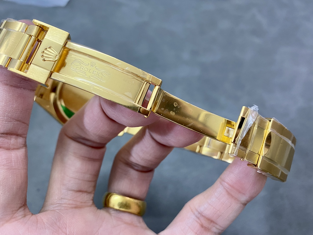 Rolex Daytona 116508 Yellow Gold Meteorite Grey Dial 40MM Mens Replica Watch