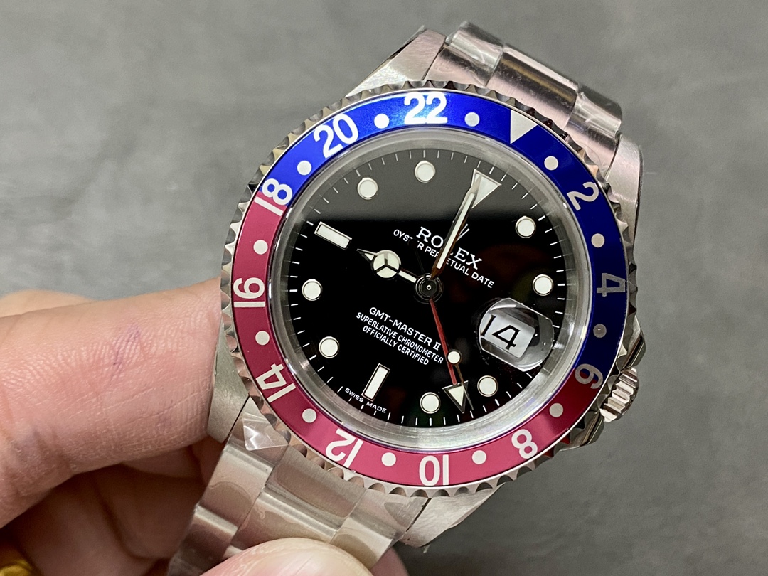 Rolex GMT-Master II 16710 Black Dial Blue Red Pepsi Bezel 40MM Mens Replica Watch