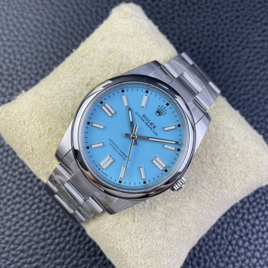 Rolex Men's Oyster Perpetual 41 Turquoise Dial m124300 0006 Men's Watch