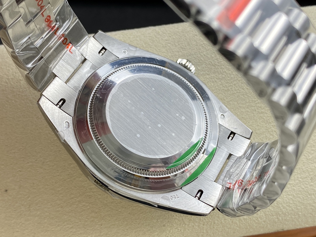 Rolex Day-Date 228349RBR Silver Dial Diamond Bezel 40mm Mens Replica Watch