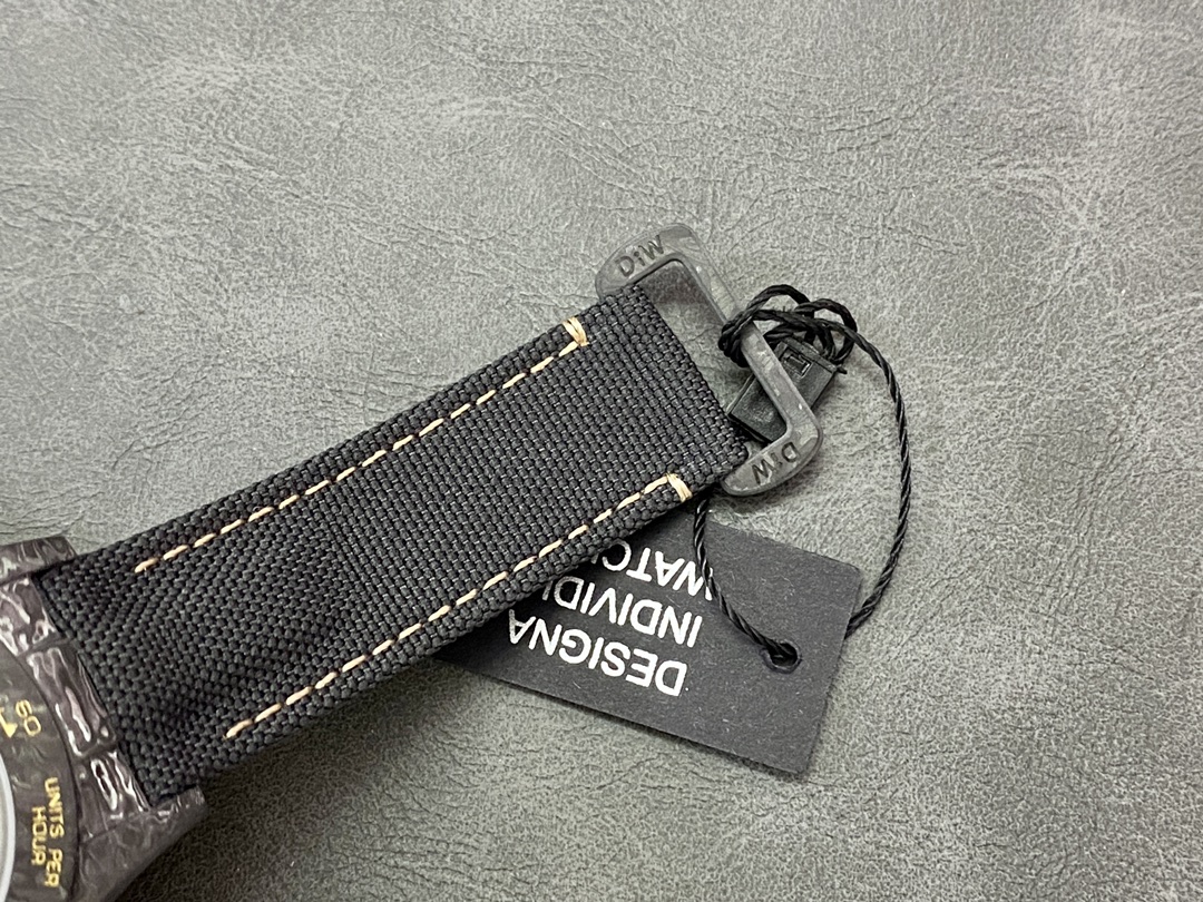 Rolex Daytona 40mm DIW Carbon Case Chocolate Dial Nylon Strap Mens Watch