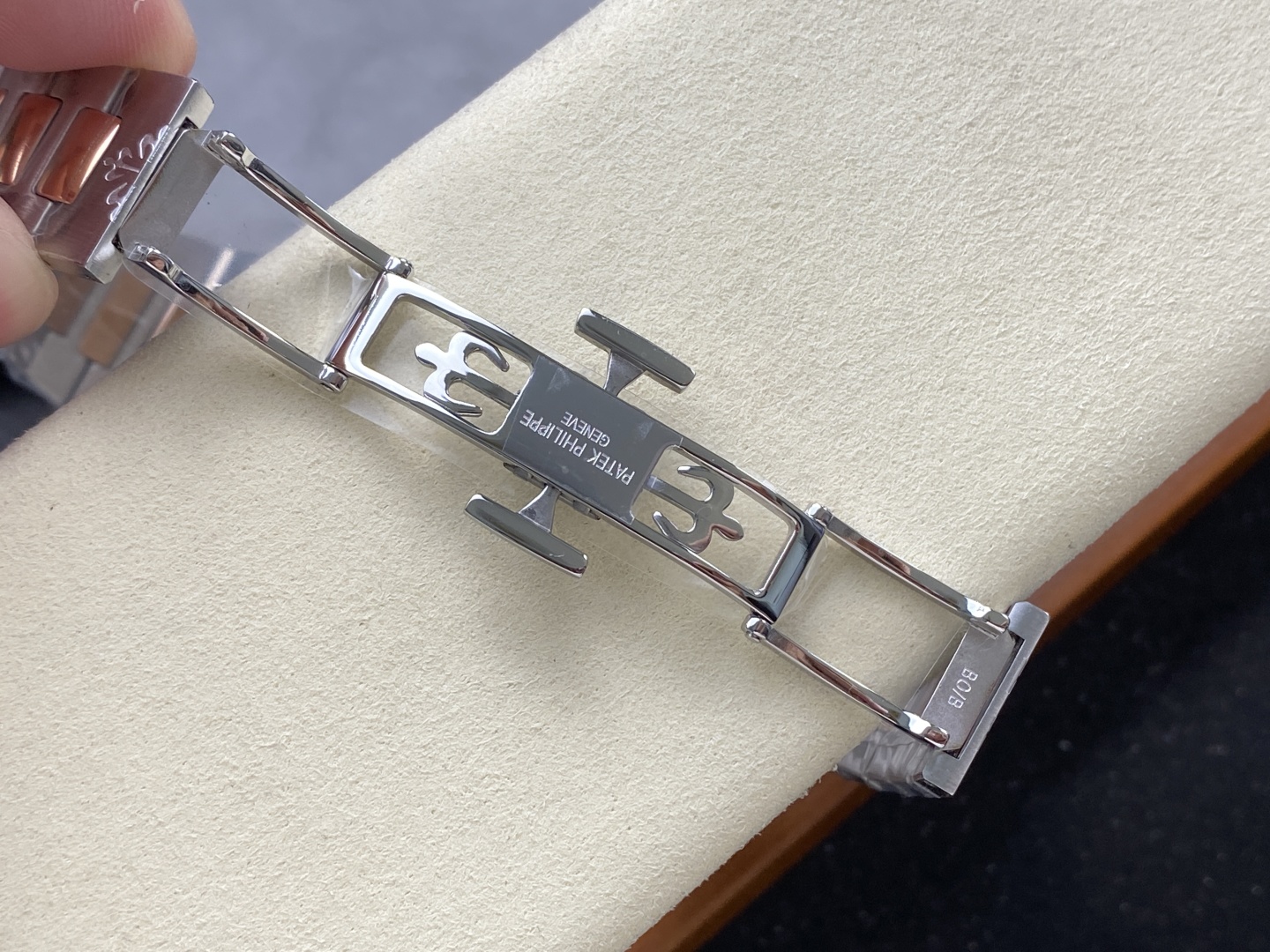 Patek Philippe Cubitus 5821/1AR-001 Stainless Steel Rose Gold Blue Dial Men's Watch