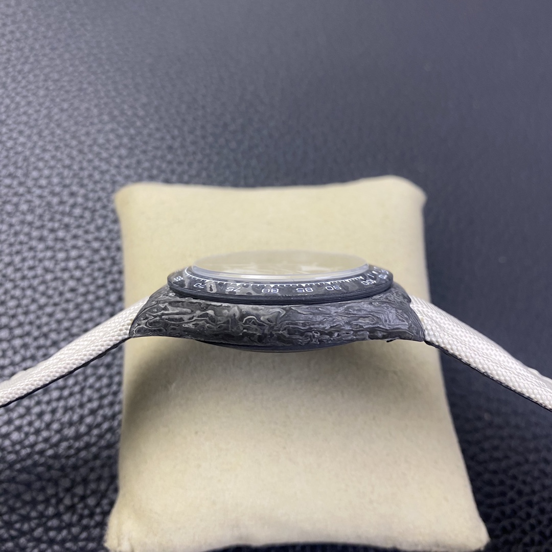 Rolex Daytona Cosmograph DIW Watch Factory Movement Designer 40 Carbonfiber