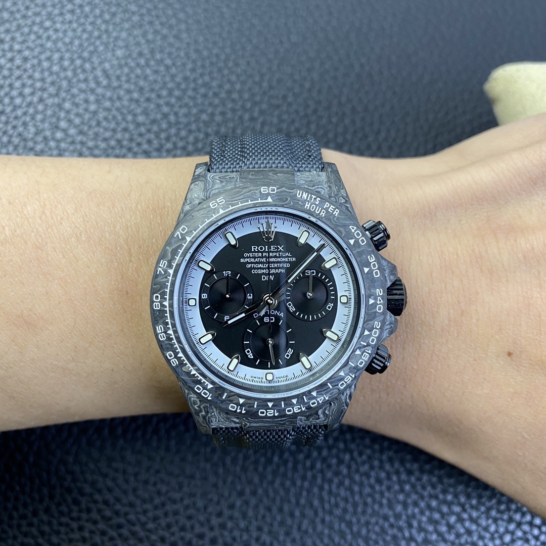 Rolex Daytona Cosmograph DIW Carbon Fiber Black Dial 40mm