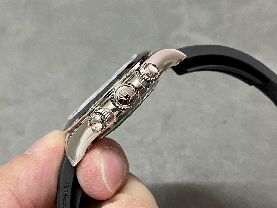 Rolex Daytona 116519 White Gold Blue Garnet Disc Diamond Marking Men's Watch