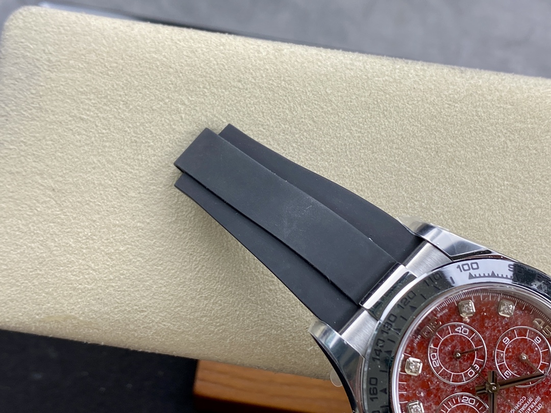Rolex Cosmograph Daytona 40MM White Gold Rare Rubellite Dial 116509 Rubber Strap
