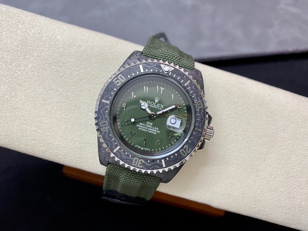 Rolex Sea Dweller DiW Carbon HUNTER ARABIC 43mm Luxury Mens Watch