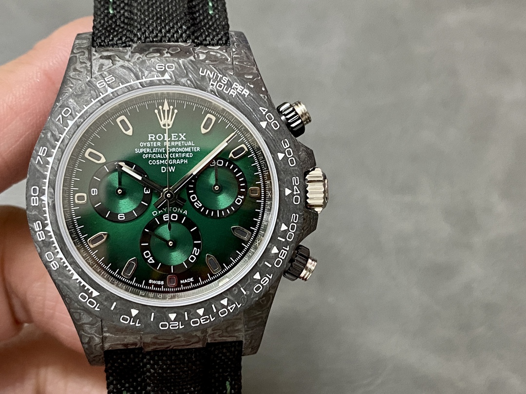 Rolex Cosmograph Daytona DIW Carbon Fiber Green Dial 40mm Men's Watch