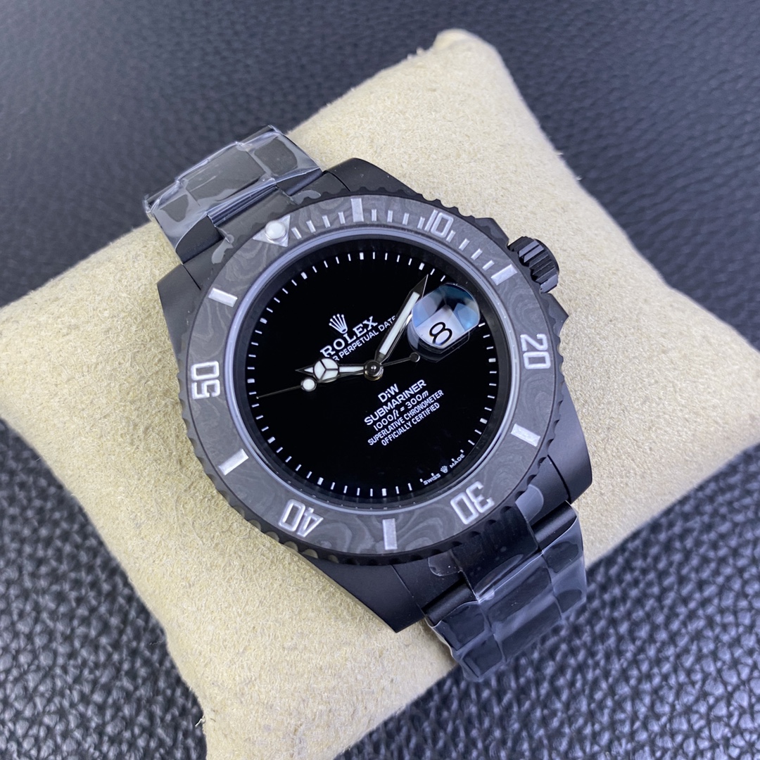 Rolex Submariner DIW Edition Parakeet Carbon Fiber Bezel 116610LB Black Dial