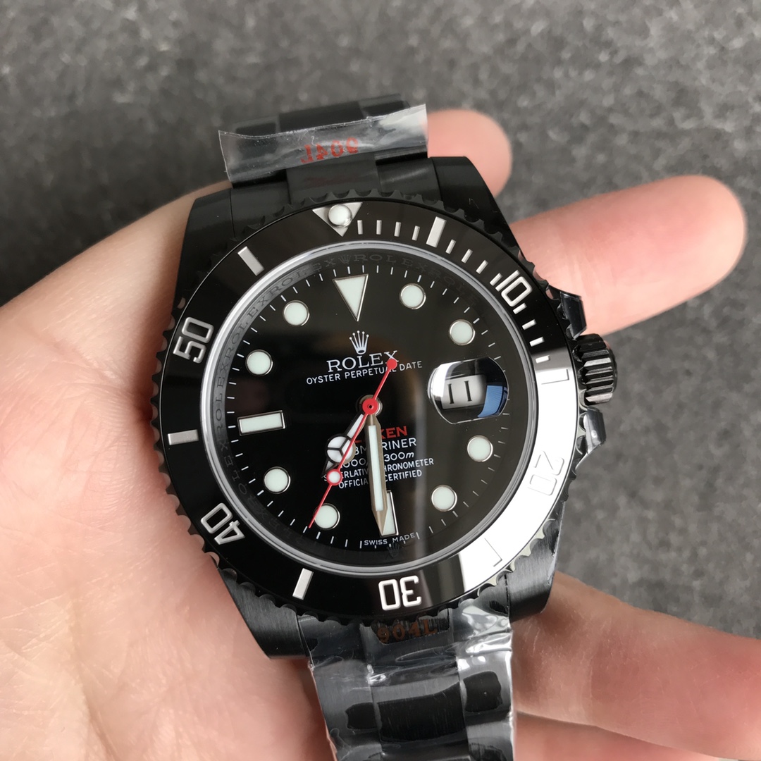 Rolex Submariner Blaken Black PVD/DLC Coated Stainless Steel 40mm 116610LN