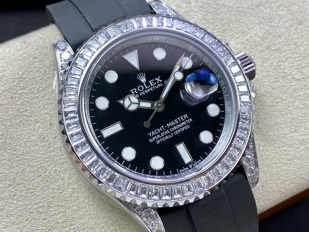 Rolex Yacht Master White Gold 42mm 226679TBR Bagutte bezel Black Dial