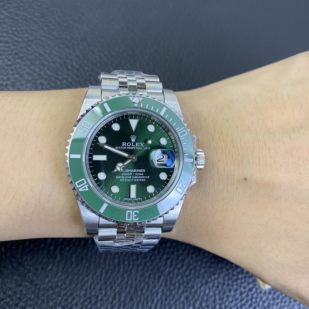 Rolex Submariner 116610LV Jubilee Bracelet 40mm Green Dial Men's Diver