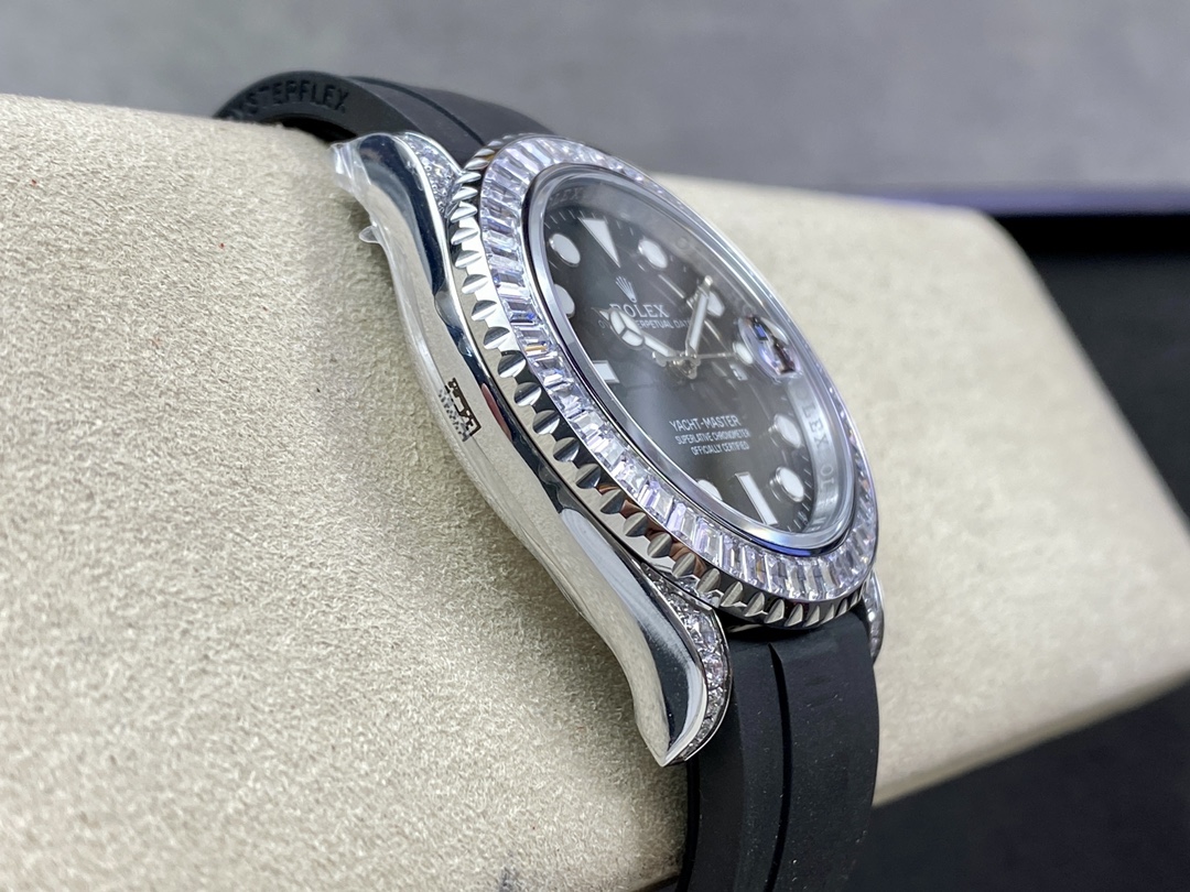 Rolex Yacht Master White Gold 42mm 226679TBR Bagutte bezel Black Dial