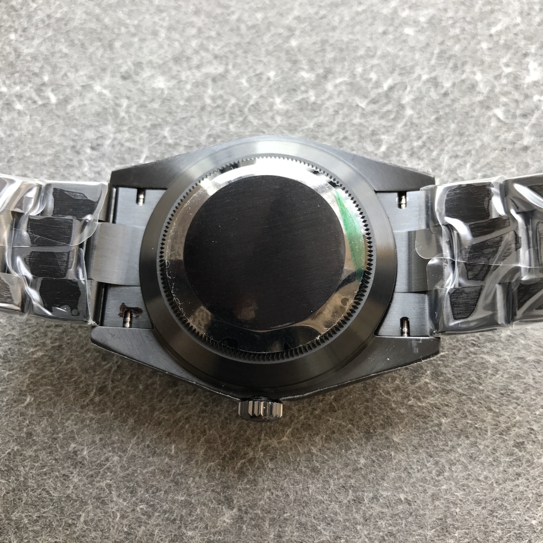 Rolex DiW Sky Dweller 326934 Green Dial 40MM Men's Watch