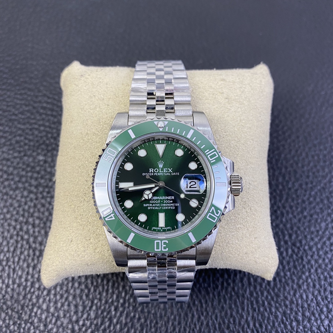 Rolex Submariner 116610LV Jubilee Bracelet 40mm Green Dial Men's Diver