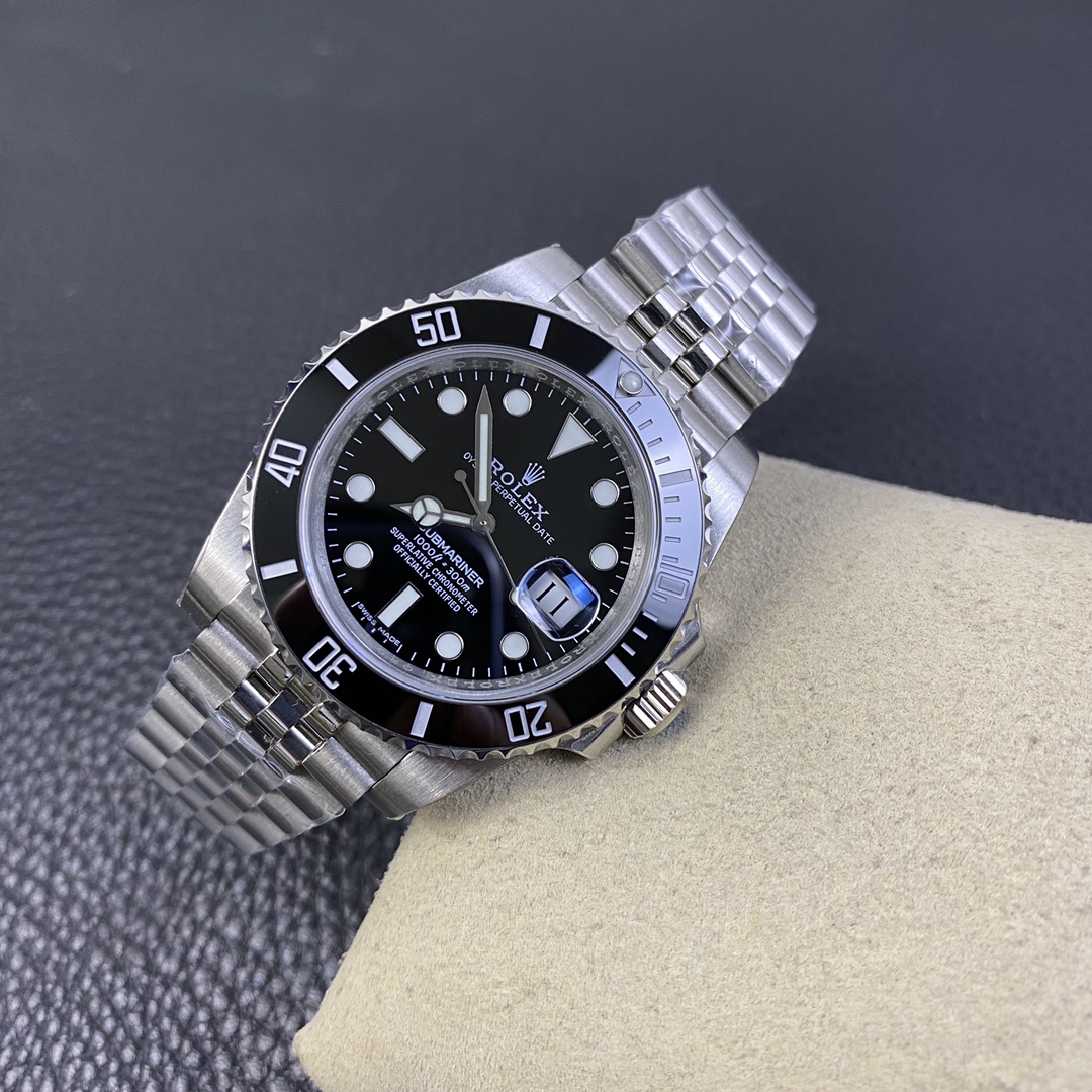 Rolex Submariner 116610 Jubilee Bracelet 40mm Black Dial Men's Diver