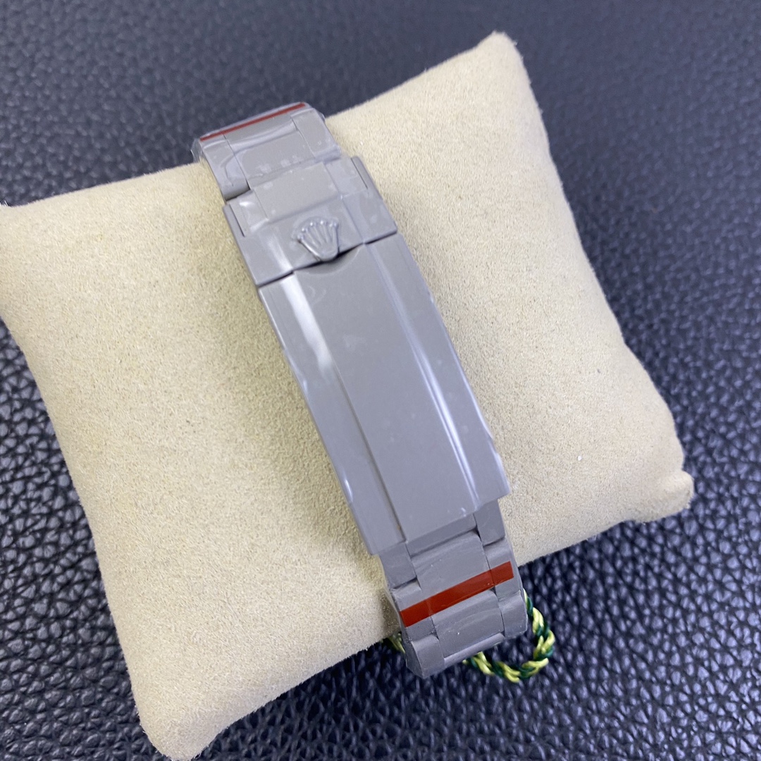 Rolex Submariner 114060 Skeleton Artisans de Geneve Andrea Pirlo Project 40mm