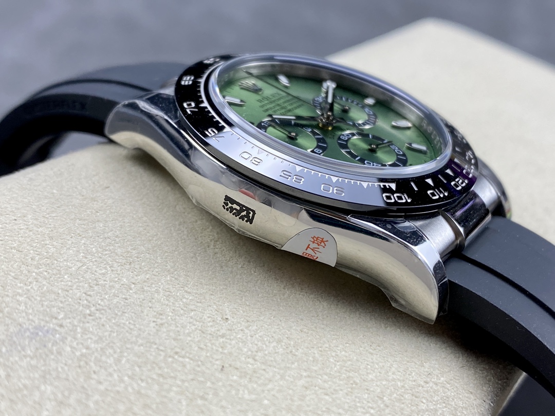 Rolex Daytona Platinum Green Dial Ceramic Bezel 126506 40mm Rubber Strap