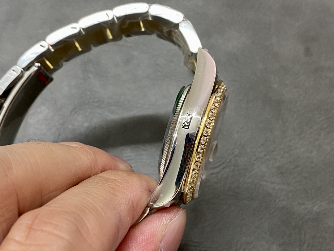 Rolex Datejust 36 Silver Roman Diamond M126283RBR 0018