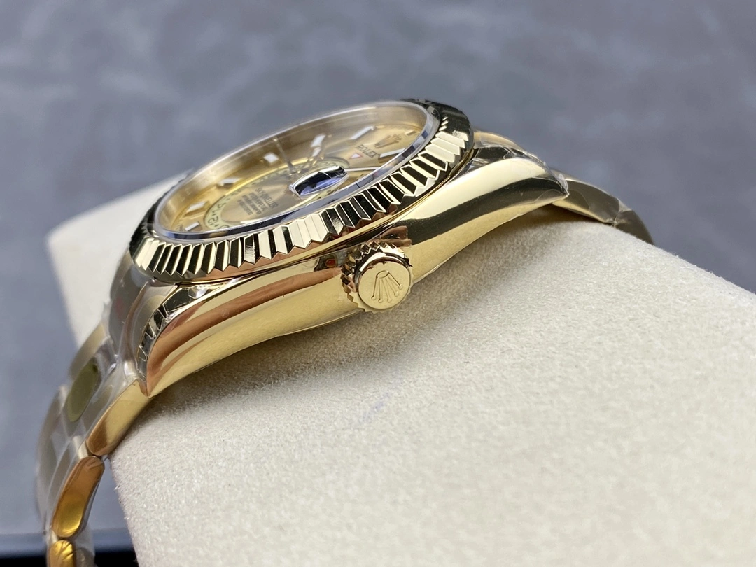 Rolex Sky Dweller 42mm Yellow Gold Champagne Dial m336938 0001 Men's Replica Watch